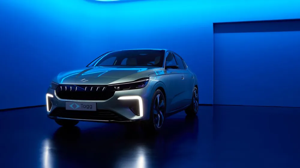 Togg T10F sedan modelinin fiyatı ve trafiğe çıkacağı tarih belli oldu!
